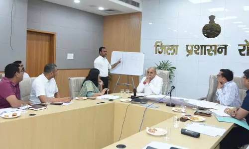 Haryana : पानी, सीवर की समस्याओं के समाधान के लिए जमीनी स्तर पर काम करें अधिकारी डीसी Haryana : पानी, सीवर की समस्याओं के समाधान के लिए जमीनी स्तर पर काम करें अधिकारी डीसी