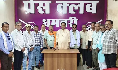 पहलगाम के मृतकों को प्रेस क्लब ने दी श्रद्धांजलि