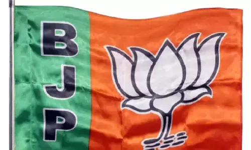 महिला विधानसभा क्षेत्र अध्यक्ष के निष्कासन के बाद भाजपा में विस्फोट