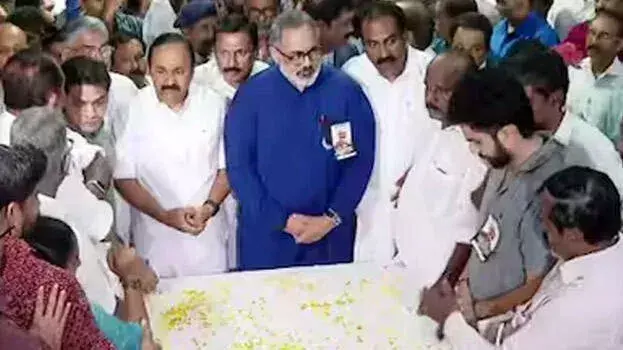 Kerala :  पहलगाम आतंकी हमला रामचंद्रन का पार्थिव शरीर कोच्चि लाया गया