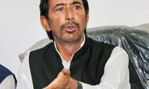 पहलगाम हमला सुरक्षा और खुफिया विफलता के गंभीर सवाल उठाता है: कांग्रेस के Ghulam Ahmad Mir पहलगाम हमला सुरक्षा और खुफिया विफलता के गंभीर सवाल उठाता है: कांग्रेस के Ghulam Ahmad Mir