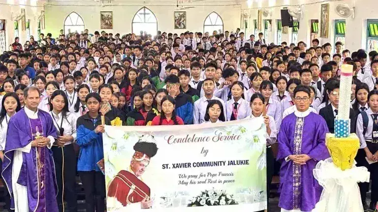 Nagaland : पोप फ्रांसिस के लिए शोक सभा और प्रार्थना Nagaland : पोप फ्रांसिस के लिए शोक सभा और प्रार्थना