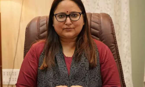 Gonda: 33 राजस्व निरीक्षकों के वेतन पर डीएम ने लगाई रोक
