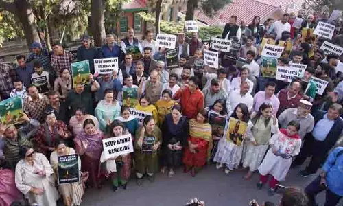 Pahalgam में आतंकी हमले के बाद पुलिस हाई अलर्ट पर
