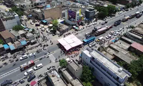 Bhogpur में पठानकोट मार्ग ढाई घंटे तक अवरुद्ध रहा