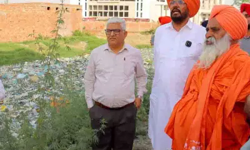 पर्यावरणविद् सीचेवाल से Tung Dhaab नाले की सफाई का नेतृत्व करने का आग्रह पर्यावरणविद् सीचेवाल से Tung Dhaab नाले की सफाई का नेतृत्व करने का आग्रह