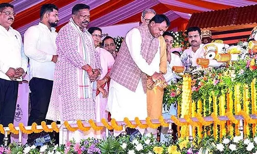 Odisha के मुख्यमंत्री ने पंचायती राज दिवस पर ग्रामीण विकास को बढ़ावा दिया Odisha के मुख्यमंत्री ने पंचायती राज दिवस पर ग्रामीण विकास को बढ़ावा दिया