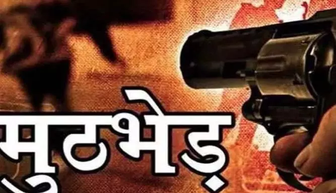 पुलिस पर फायरिंग कर रहा था युवा नेता, गोली लगने के बाद गिरफ्तार पुलिस पर फायरिंग कर रहा था युवा नेता, गोली लगने के बाद गिरफ्तार