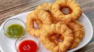 Aloo-Paneer Ring Samosa Recipe शाम की चाय के साथ कुरकुरा नाश्ता चाहिए? घर पर आसानी से बनाएं आलू-पनीर रिंग समोसा, यहां देखें रेसिपी Aloo-Paneer Ring Samosa Recipe शाम की चाय के साथ कुरकुरा नाश्ता चाहिए? घर पर आसानी से बनाएं आलू-पनीर रिंग समोसा, यहां देखें रेसिपी