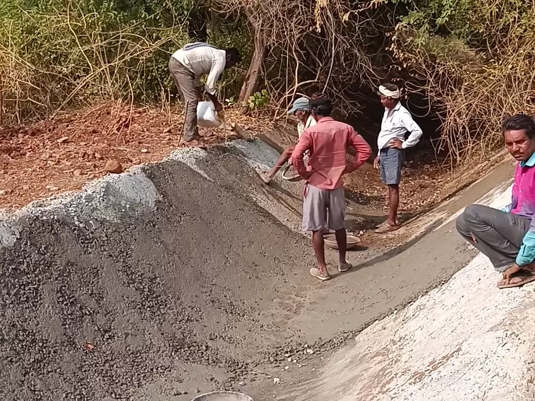 Jagdalpur: पीएचई की बड़ी पहल, 560 से अधिक जल स्त्रोतों की मरम्मत Jagdalpur: पीएचई की बड़ी पहल, 560 से अधिक जल स्त्रोतों की मरम्मत