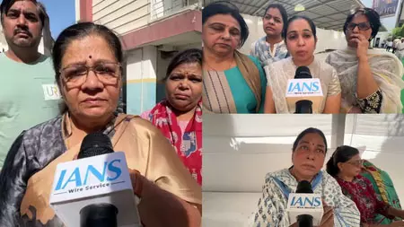 पहलगाम हमले में मारे गए नीरज उधवानी का अंतिम संस्कार, रिश्तेदार बोले- खून का बदला खून से ले सरकार पहलगाम हमले में मारे गए नीरज उधवानी का अंतिम संस्कार, रिश्तेदार बोले- खून का बदला खून से ले सरकार