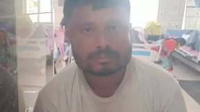 सरकारी अस्पताल की चौथी मंजिल से गिरकर युवक की मौत सरकारी अस्पताल की चौथी मंजिल से गिरकर युवक की मौत