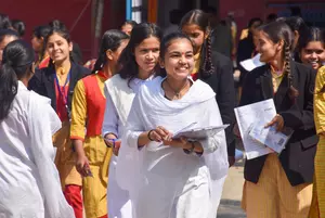 यूपी बोर्ड 10वीं-12वीं का रिजल्ट आज होगा जारी यूपी बोर्ड 10वीं-12वीं का रिजल्ट आज होगा जारी