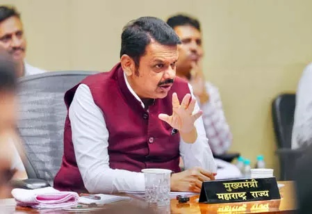 पहलगाम हमले के बाद महाराष्ट्र लौटेंगे 232 पर्यटक पहलगाम हमले के बाद महाराष्ट्र लौटेंगे 232 पर्यटक