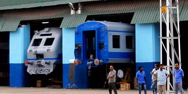 केंद्र सरकार KBK क्षेत्र में 275 करोड़ रुपये से अधिक की लागत से प्रमुख रेलवे स्टेशनों का पुनर्विकास करेगी केंद्र सरकार KBK क्षेत्र में 275 करोड़ रुपये से अधिक की लागत से प्रमुख रेलवे स्टेशनों का पुनर्विकास करेगी