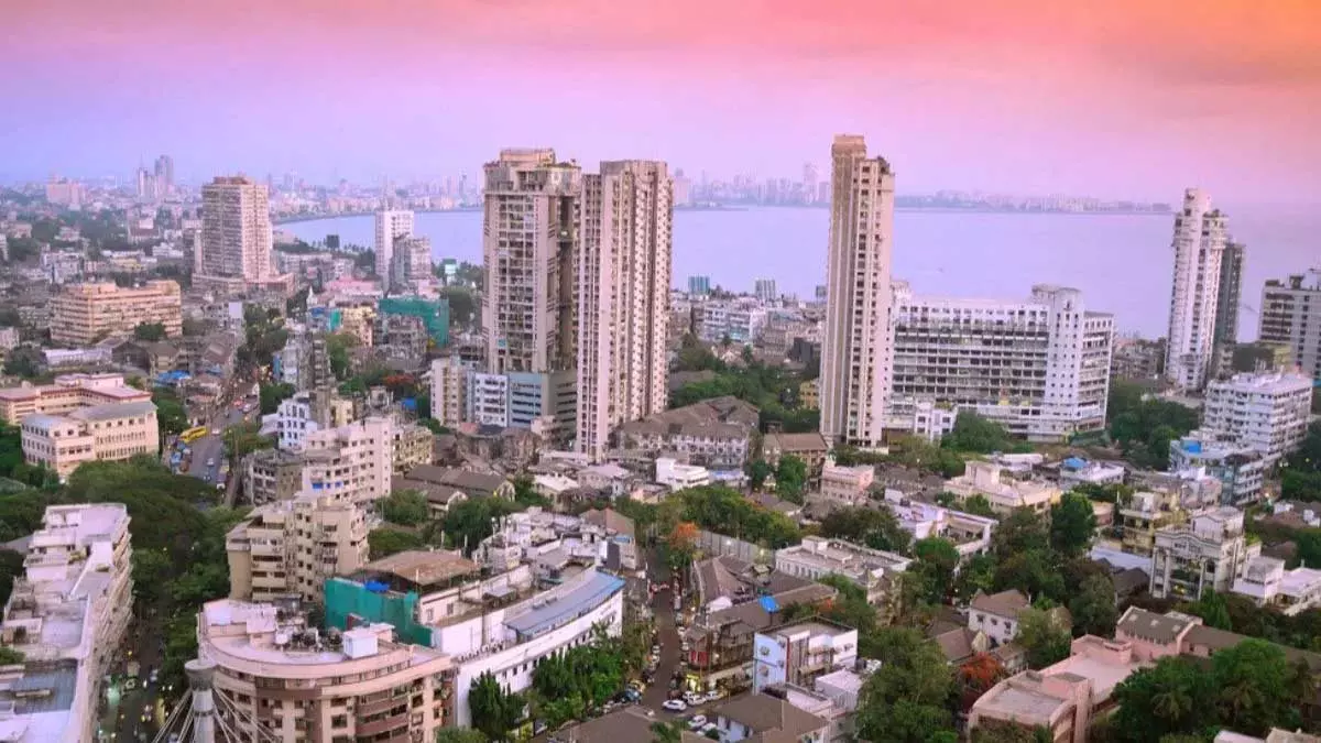 दिल्ली-एनसीआर में 5 साल में आवासीय कीमतों में 81% बढ़ोतरी: रिपोर्ट दिल्ली-एनसीआर में 5 साल में आवासीय कीमतों में 81% बढ़ोतरी: रिपोर्ट