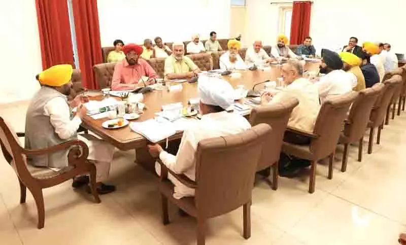 Punjab: सरकार प्रत्येक निर्वाचन क्षेत्र में विकास के लिए प्रतिवर्ष 5 करोड़ रुपये उपलब्ध कराएगी Punjab: सरकार प्रत्येक निर्वाचन क्षेत्र में विकास के लिए प्रतिवर्ष 5 करोड़ रुपये उपलब्ध कराएगी