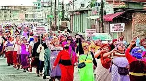 Manipur में विरोध-प्रदर्शन से जुड़ी अशांति की आशंका के चलते इंफाल पूर्व में कर्फ्यू लगाया गया Manipur में विरोध-प्रदर्शन से जुड़ी अशांति की आशंका के चलते इंफाल पूर्व में कर्फ्यू लगाया गया