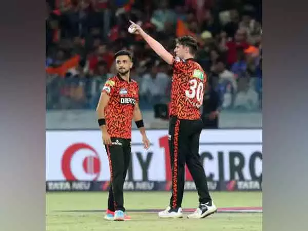 SRH के कप्तान पैट कमिंस ने गेंदबाजी लाइनअप में अनुभव के महत्व पर प्रकाश डाला SRH के कप्तान पैट कमिंस ने गेंदबाजी लाइनअप में अनुभव के महत्व पर प्रकाश डाला