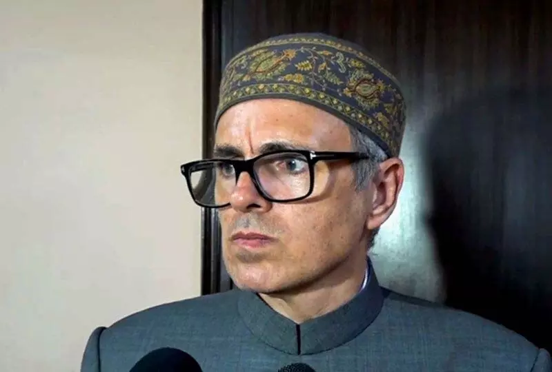 कश्मीरी छात्रों के उत्पीड़न पर राज्य सरकारों के संपर्क में: J&K CM कश्मीरी छात्रों के उत्पीड़न पर राज्य सरकारों के संपर्क में: J&K CM