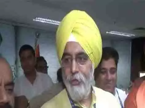 BJP के राजा इकबाल सिंह बने एमसीडी के नए मेयर, सफाई व्यवस्था सुधारने का लिया संकल्प BJP के राजा इकबाल सिंह बने एमसीडी के नए मेयर, सफाई व्यवस्था सुधारने का लिया संकल्प