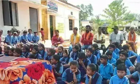 Jagdalpur: प्राथमिक और माध्यमिक शाला चिलकुटी में नशे के खिलाफ कार्यशाला आयोजित