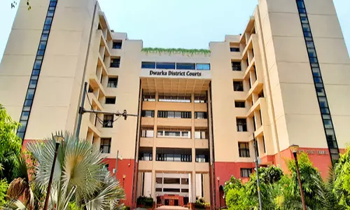 द्वारका के जज को टहलने के दौरान जान से मारने की धमकी, दिल्ली पुलिस ने दर्ज की FIR द्वारका के जज को टहलने के दौरान जान से मारने की धमकी, दिल्ली पुलिस ने दर्ज की FIR