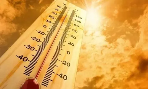 भीषण गर्मी जारी, तापमान 45 डिग्री के पार, IMD ने हीटवेव अलर्ट जारी किया भीषण गर्मी जारी, तापमान 45 डिग्री के पार, IMD ने हीटवेव अलर्ट जारी किया