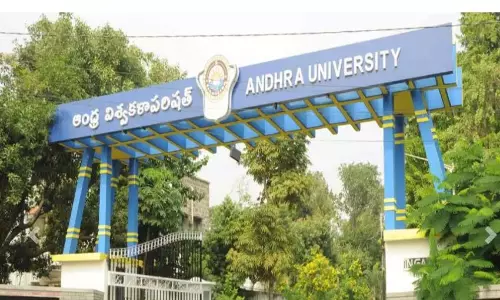 Andhra विश्वविद्यालय कल पूर्व छात्रों को केंद्र में रखकर शताब्दी समारोह का शुभारंभ करेगा Andhra विश्वविद्यालय कल पूर्व छात्रों को केंद्र में रखकर शताब्दी समारोह का शुभारंभ करेगा