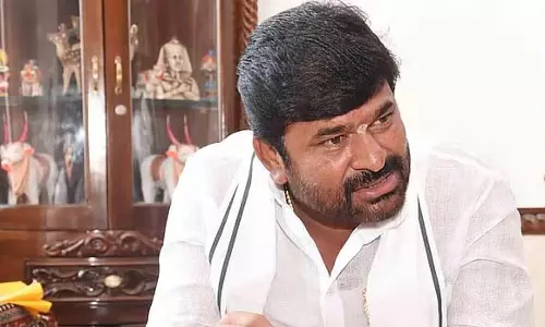 सोना धोखाधड़ी मामला: ED ने कांग्रेस MLA के आवास पर छापेमारी की