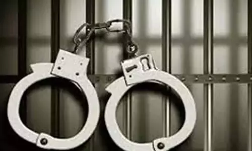 गाय की हत्या कर उसके हाथ-पैर काटने की घटना के सिलसिले में व्यक्ति को गिरफ्तार किया