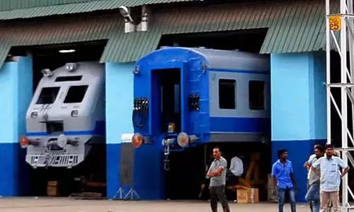 केंद्र सरकार KBK क्षेत्र में 275 करोड़ रुपये से अधिक की लागत से प्रमुख रेलवे स्टेशनों का पुनर्विकास करेगी केंद्र सरकार KBK क्षेत्र में 275 करोड़ रुपये से अधिक की लागत से प्रमुख रेलवे स्टेशनों का पुनर्विकास करेगी