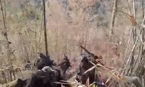 पहाड़ में मौजूद जवानों का वीडियो, हिड़मा-देवा को खत्म करने ऑपरेशन जारी