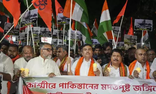 BJP नेता ने आसनसोल में विरोध प्रदर्शन के दौरान पाकिस्तान जिंदाबाद के नारे लगाने का आरोप लगाया