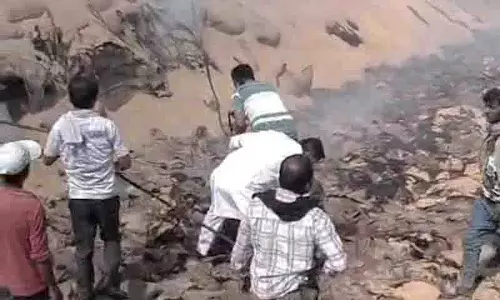 Muktsar अनाज मंडी में आग की दोहरी घटनाओं से चिंता बढ़ी Muktsar अनाज मंडी में आग की दोहरी घटनाओं से चिंता बढ़ी