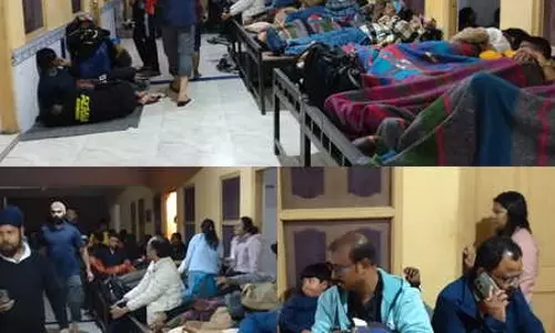 भूस्खलन के कारण उत्तरी Sikkim में हजारों पर्यटक फंसे