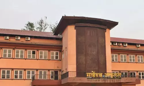 नेपाल के सर्वोच्च न्यायालय ने सरकार को प्रदर्शनकारी शिक्षकों की वैध मांगों पर ध्यान देने का निर्देश दिया नेपाल के सर्वोच्च न्यायालय ने सरकार को प्रदर्शनकारी शिक्षकों की वैध मांगों पर ध्यान देने का निर्देश दिया