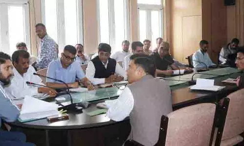 वनों की आग पर ध्यान केन्द्रित, Mandi प्रशासन ने तैयारियों की समीक्षा की वनों की आग पर ध्यान केन्द्रित, Mandi प्रशासन ने तैयारियों की समीक्षा की