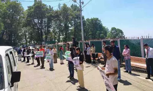 SFI ने गहन जांच और आतंकवादियों के खिलाफ सख्त कार्रवाई की मांग की