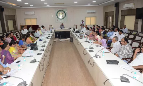 जर्जर स्कूल भवनों के मरम्मत के निर्देश