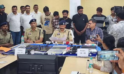 देहरादून में रायपुर पुलिस की रेड, 7 सटोरिए गिरफ्तार