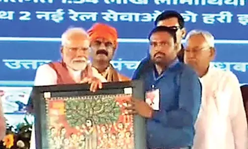Telangana : मॉल को मिला राष्ट्रीय सर्वश्रेष्ठ पंचायत पुरस्कार
