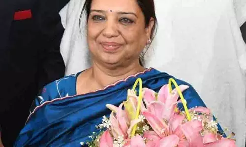 Mayor ने वाहन पंजीकरण से अर्जित 350 करोड़ रुपये में से आधा MC को देने का अनुरोध किया Mayor ने वाहन पंजीकरण से अर्जित 350 करोड़ रुपये में से आधा MC को देने का अनुरोध किया