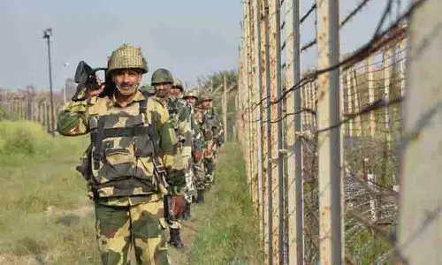 Ajnala में भारी मात्रा में हथियार और गोला-बारूद जब्त Ajnala में भारी मात्रा में हथियार और गोला-बारूद जब्त