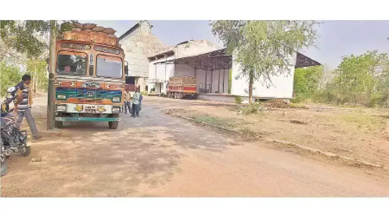 Telangana: धान आवंटन घोटाले से हंगामा Telangana: धान आवंटन घोटाले से हंगामा