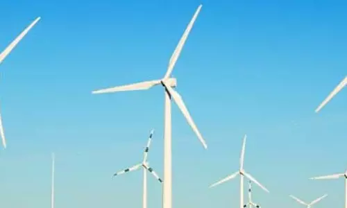 RWE ने US में अपनी ऑफशोर विंड परियोजनाओं पर काम रोका