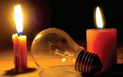 KPDCL ने कश्मीर के कुछ हिस्सों में बिजली बंद करने की घोषणा की KPDCL ने कश्मीर के कुछ हिस्सों में बिजली बंद करने की घोषणा की
