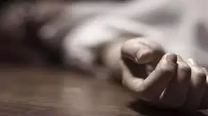 UP News: बंद कमरे में मिला 40 वर्षीय महिला का शव UP News: बंद कमरे में मिला 40 वर्षीय महिला का शव
