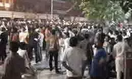 Rajasthan : जौहरी बाजार में पोस्टर लगाने को लेकर विवाद Rajasthan : जौहरी बाजार में पोस्टर लगाने को लेकर विवाद
