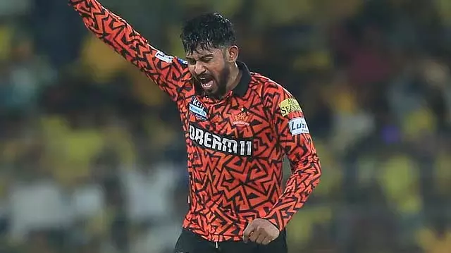 IPL 2025 का सबसे बेहतरीन कैच,कामिंडू मेंडिस को बधाई IPL 2025 का सबसे बेहतरीन कैच,कामिंडू मेंडिस को बधाई